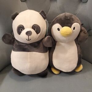 10" Hugmee Squishmallows Black and White Panda & Penguin Duo